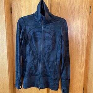 Lululemon Camo Stride Jacket